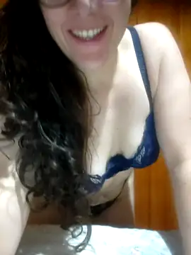 Snapshot of _sweetdelight_ chatting on May 21, 2026, 3:02 am sweetdelight online show from May 21, 2026, 3:02 am