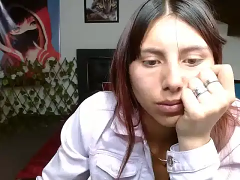 LuluKiss  online show from November 5, 2025, 8:31 pm