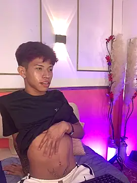 Tessachains 2  online show from November 9, 2025, 12:09 am