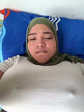 sweetmuslim01 online show from March 26, 2026, 4:34 pm