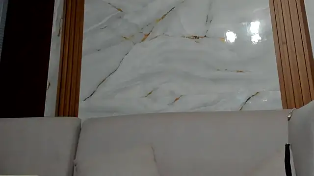 LilyGarcia online show from June 8, 2026, 1:50 am
