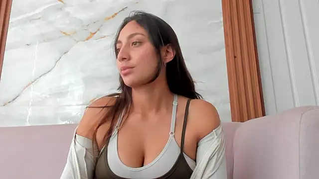 LilyGarcia online show from June 8, 2026, 9:26 pm