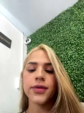 Sara  Secret online show from January 8, 2026, 6:54 pm