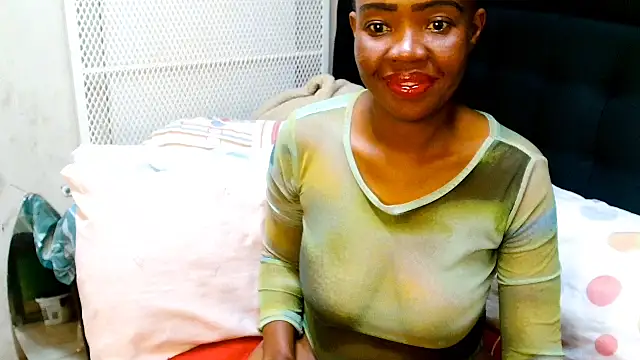 SexyDynamitexxx online show from April 20, 2026, 6:09 pm