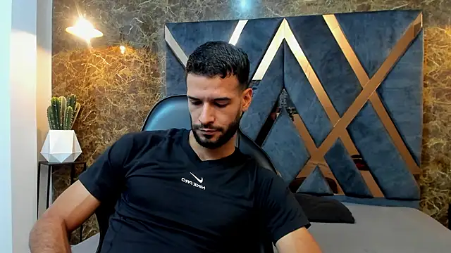 Jacob Benelli online show from April 1, 2026, 11:24 pm