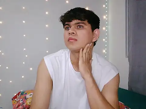 Swetty diamon online show from November 11, 2025, 4:34 am