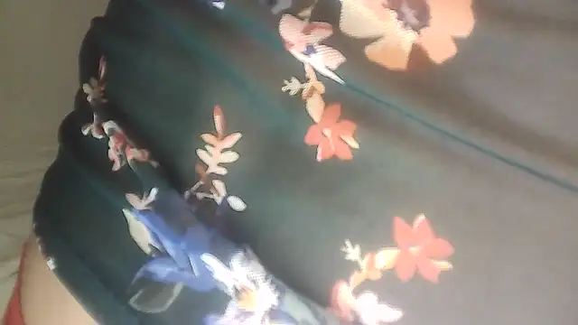 hotwoman25 online show from January 8, 2026, 7:49 pm