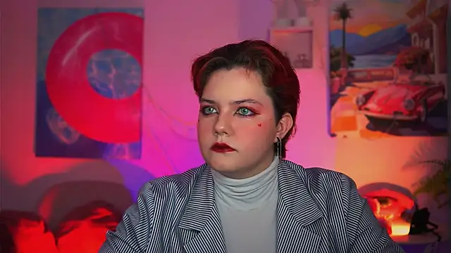 VettaAdams online show from November 9, 2025, 12:14 pm