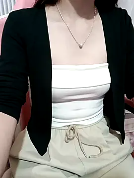 Ella039 online show from December 5, 2025, 5:05 am