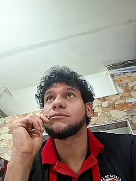 prototipoA45 online show from April 17, 2026, 7:17 pm