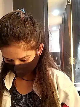 Snapshot of black_and_white_choco chatting on January 12, 2026, 7:57 am black and white choco online show from January 12, 2026, 7:57 am