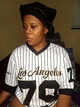 Emmylove-xr25 online show from March 21, 2026, 12:21 pm