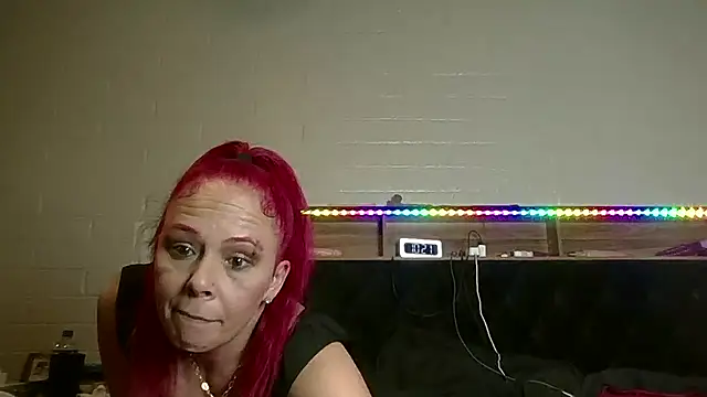 Snapshot of nikkibae33 chatting on July 5, 2026, 5:20 pm nikkibae33 online show from July 5, 2026, 5:20 pm