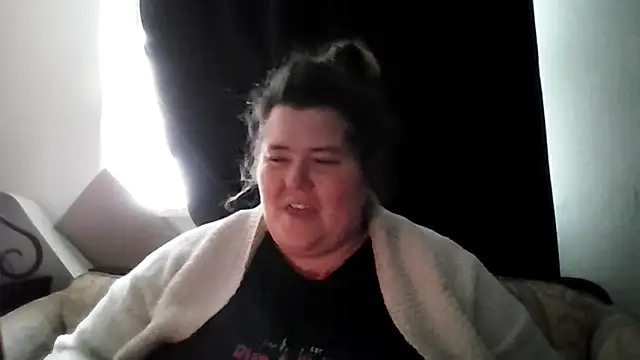 Snapshot of mayflower420 chatting on March 21, 2026, 4:21 pm mayflower420 online show from March 21, 2026, 4:21 pm