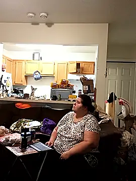 Snapshot of mayflower420 chatting on March 22, 2026, 2:42 pm mayflower420 online show from March 22, 2026, 2:42 pm