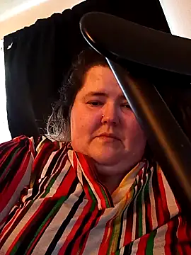 Snapshot of mayflower420 chatting on April 13, 2026, 9:20 pm mayflower420 online show from April 13, 2026, 9:20 pm