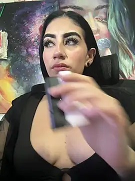 SCARLETT INK  online show from March 21, 2026, 5:01 am