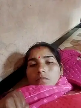 Snapshot of Seema_ji12 chatting on December 19, 2025, 9:49 am Seema ji12 online show from December 19, 2025, 9:49 am