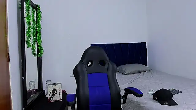 trevor belmontt online show from November 30, 2025, 2:59 am