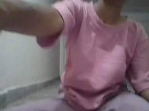 Snapshot of Roshni_11 chatting on March 7, 2026, 1:08 pm Roshni 11 online show from March 7, 2026, 1:08 pm