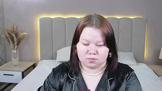 Snapshot of EvaNova_ chatting on March 9, 2026, 10:30 am EvaNova online show from March 9, 2026, 10:30 am