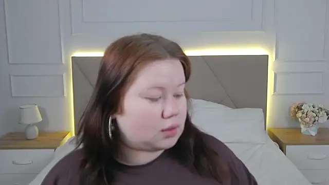 Snapshot of EvaNova_ chatting on March 14, 2026, 10:32 am EvaNova online show from March 14, 2026, 10:32 am