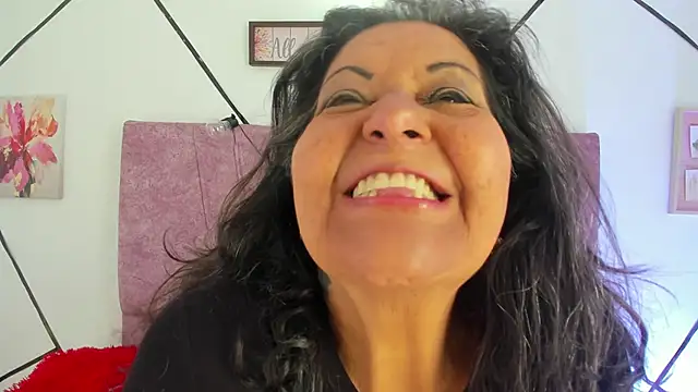 Victoriaa Anderson online show from February 4, 2026, 8:25 pm