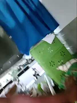 Geiner33 online show from November 17, 2025, 10:26 pm