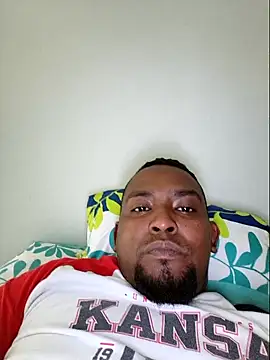 Geiner33 online show from December 2, 2025, 6:47 pm