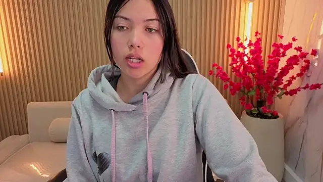 venus velvet tp online show from February 4, 2026, 1:06 pm