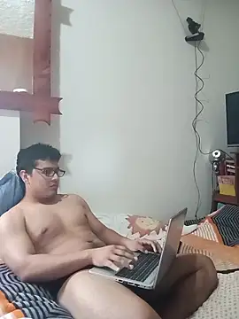 Snapshot of Zack1225 chatting on December 19, 2025, 2:57 pm Zack1225 online show from December 19, 2025, 2:57 pm