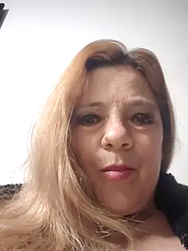 Snapshot of karlaanqui1 chatting on May 9, 2026, 10:31 am karlaanqui1 online show from May 9, 2026, 10:31 am