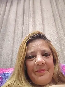 Snapshot of karlaanqui1 chatting on June 8, 2026, 11:21 am karlaanqui1 online show from June 8, 2026, 11:21 am