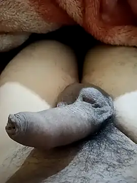 Snapshot of xixix-5 chatting on November 9, 2025, 6:06 pm xixix-5 online show from November 9, 2025, 6:06 pm