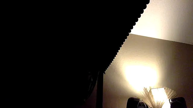 0shunsquirts online show from July 27, 2026, 5:03 am