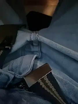 hot boy06 online show from November 27, 2025, 1:02 pm