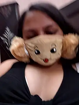 Kamna Hotty online show from January 18, 2026, 4:11 pm