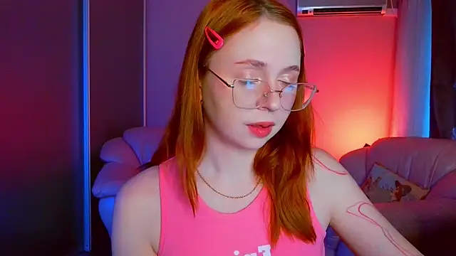Snapshot of Erica_Nelson chatting on April 28, 2026, 1:37 am Erica Nelson online show from April 28, 2026, 1:37 am