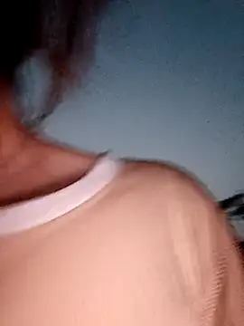 blonde blg online show from April 8, 2026, 11:43 am