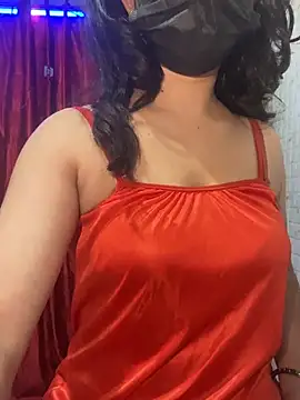Snapshot of Red_Queen_11 chatting on March 2, 2026, 6:48 pm Red Queen 11 online show from March 2, 2026, 6:48 pm