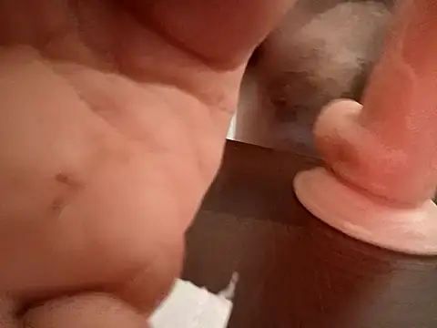 perfectblow online show from November 9, 2025, 12:47 pm