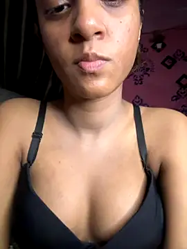 Your   Moonlight online show from November 30, 2025, 7:51 pm