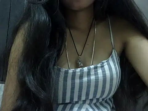 Snapshot of SEXY_PRIYA83 chatting on April 1, 2026, 1:41 pm SEXY PRIYA83 online show from April 1, 2026, 1:41 pm