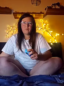 Persephone CH off online show from December 1, 2025, 8:58 pm