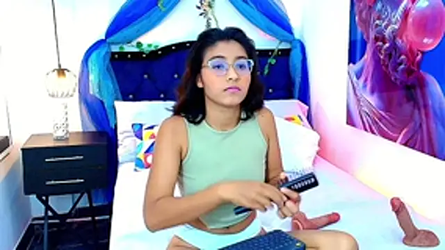 KATY LOWERY online show from January 15, 2026, 3:22 am