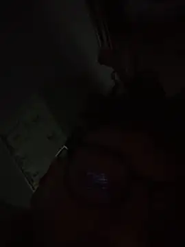 Snapshot of simeonehivd chatting on March 8, 2026, 4:33 pm simeonehivd online show from March 8, 2026, 4:33 pm