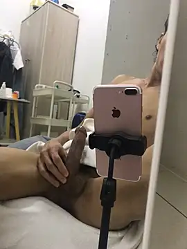 kimbrad online show from February 23, 2026, 10:45 am