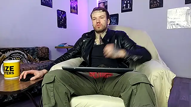 Huntall77 online show from February 19, 2026, 4:30 am