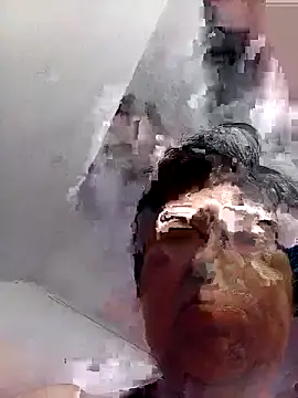 Snapshot of Kikke2025 chatting on February 15, 2026, 12:25 pm Kikke2025 online show from February 15, 2026, 12:25 pm