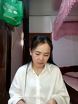 Feeling-hot online show from March 17, 2026, 3:22 am